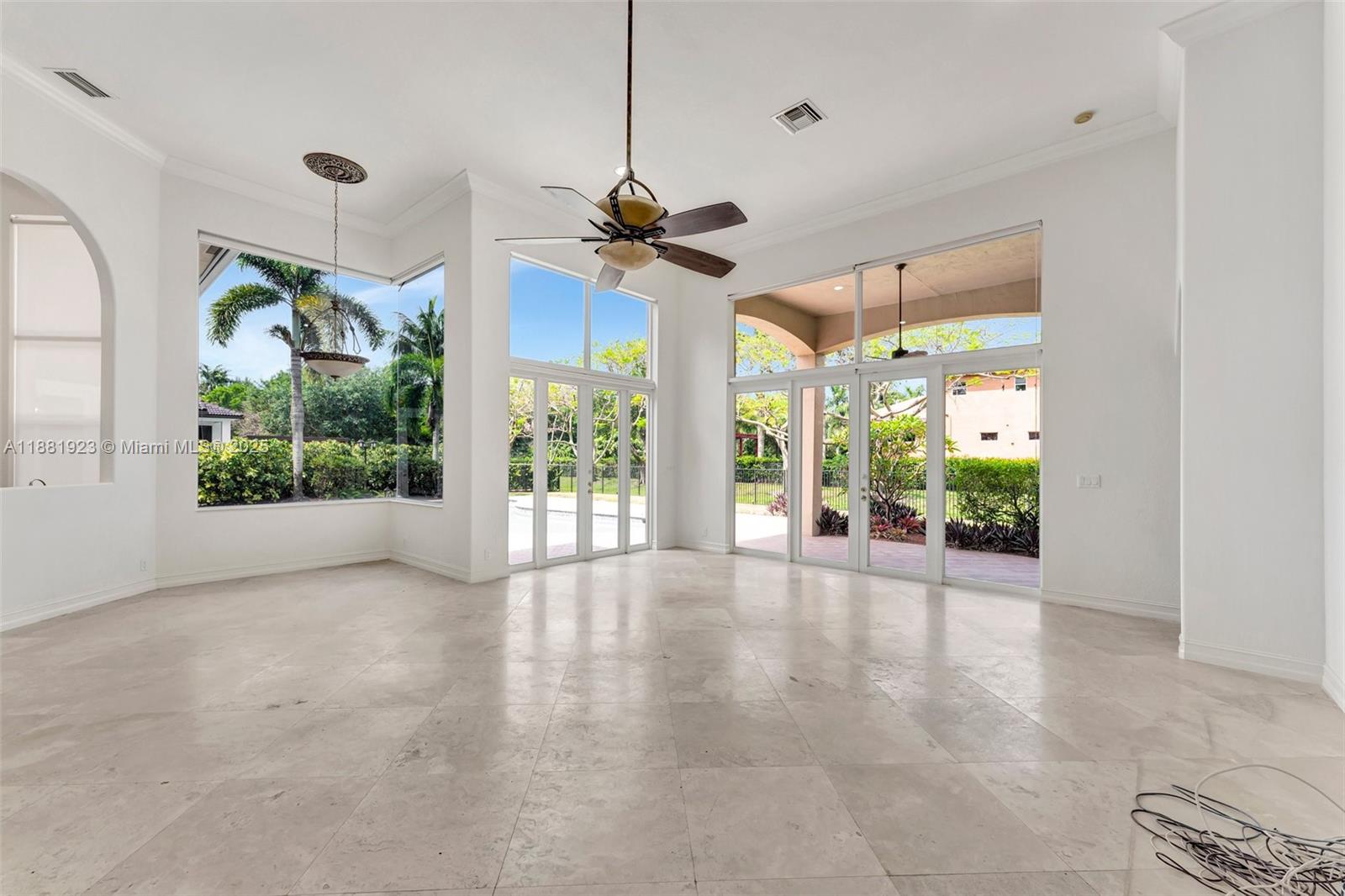 KAPOK GROVE ESTATES - Residential Lease