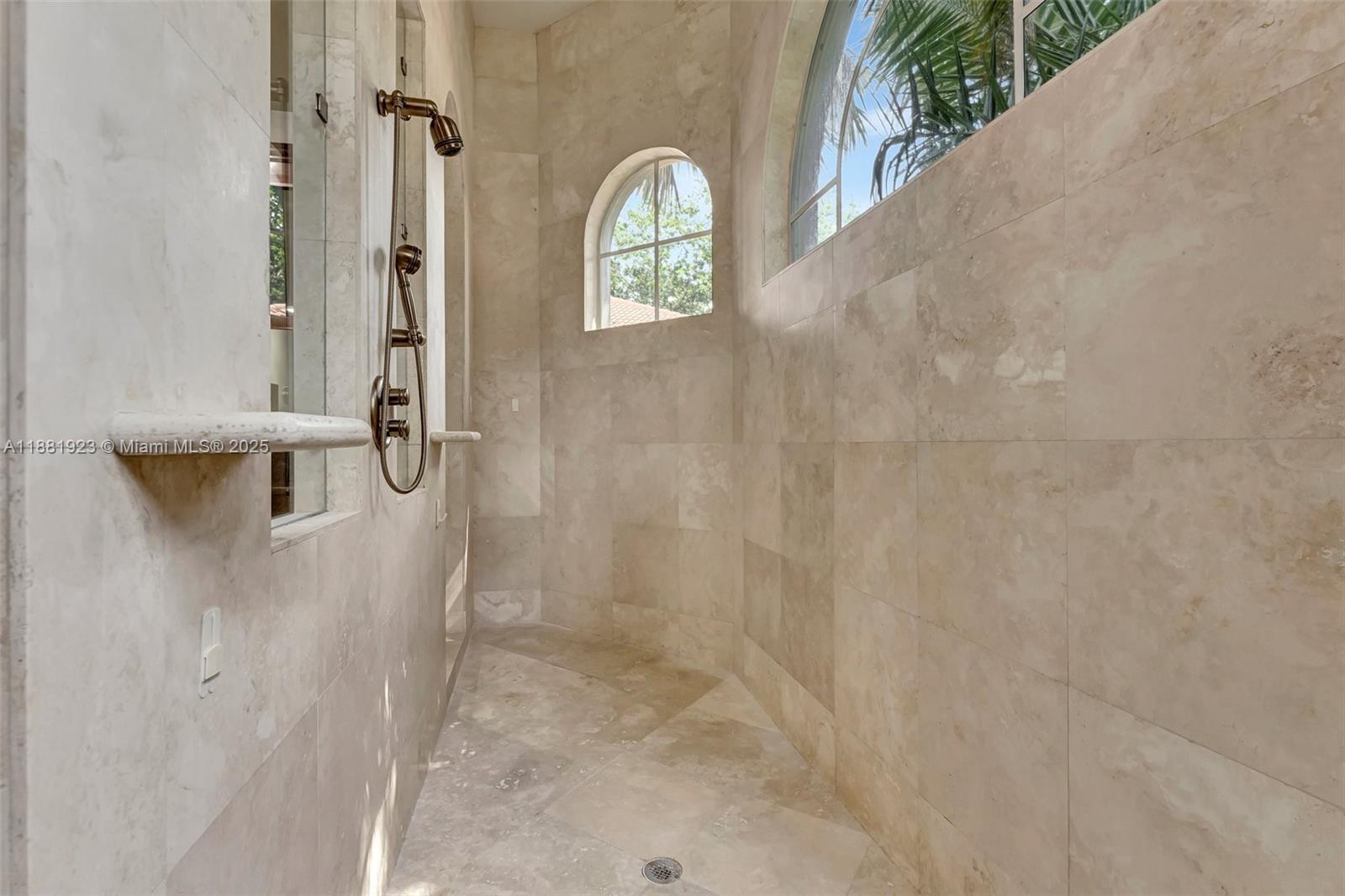 KAPOK GROVE ESTATES - Residential Lease