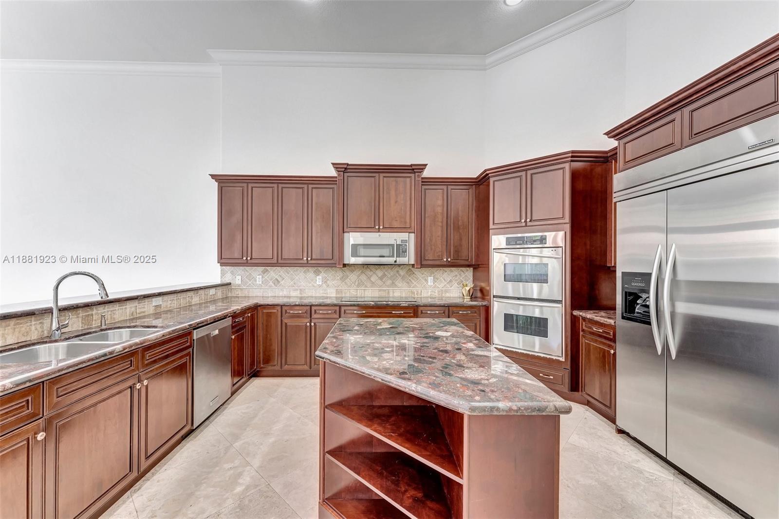 KAPOK GROVE ESTATES - Residential Lease