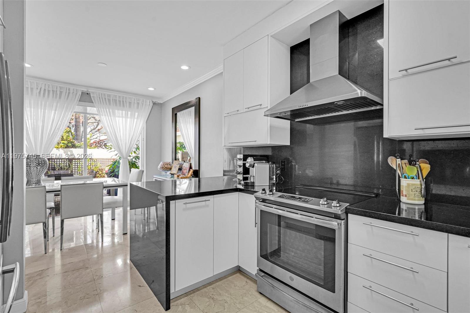 WEST LAKE VILLAGE PLAT - Residential