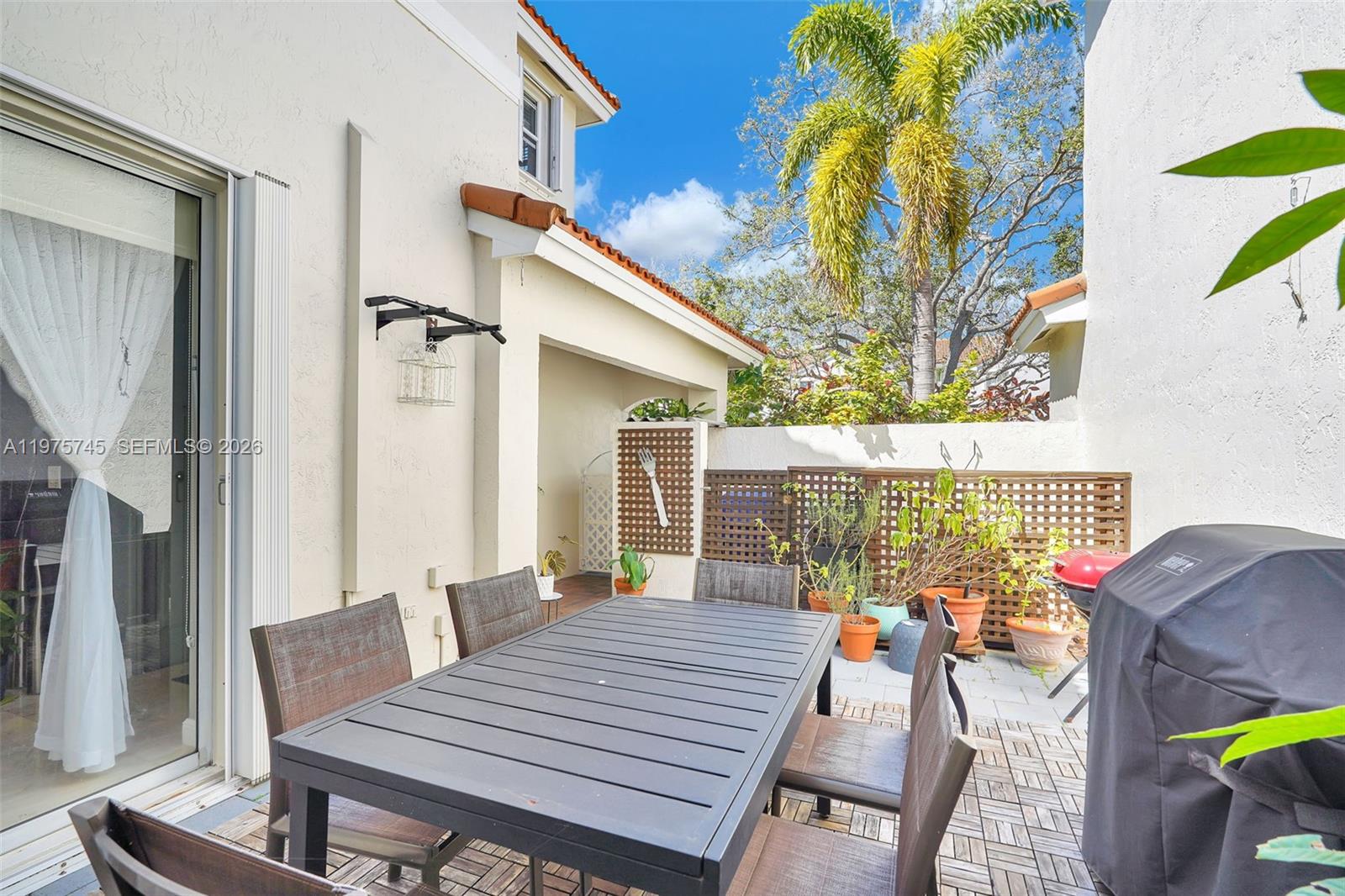 WEST LAKE VILLAGE PLAT - Residential