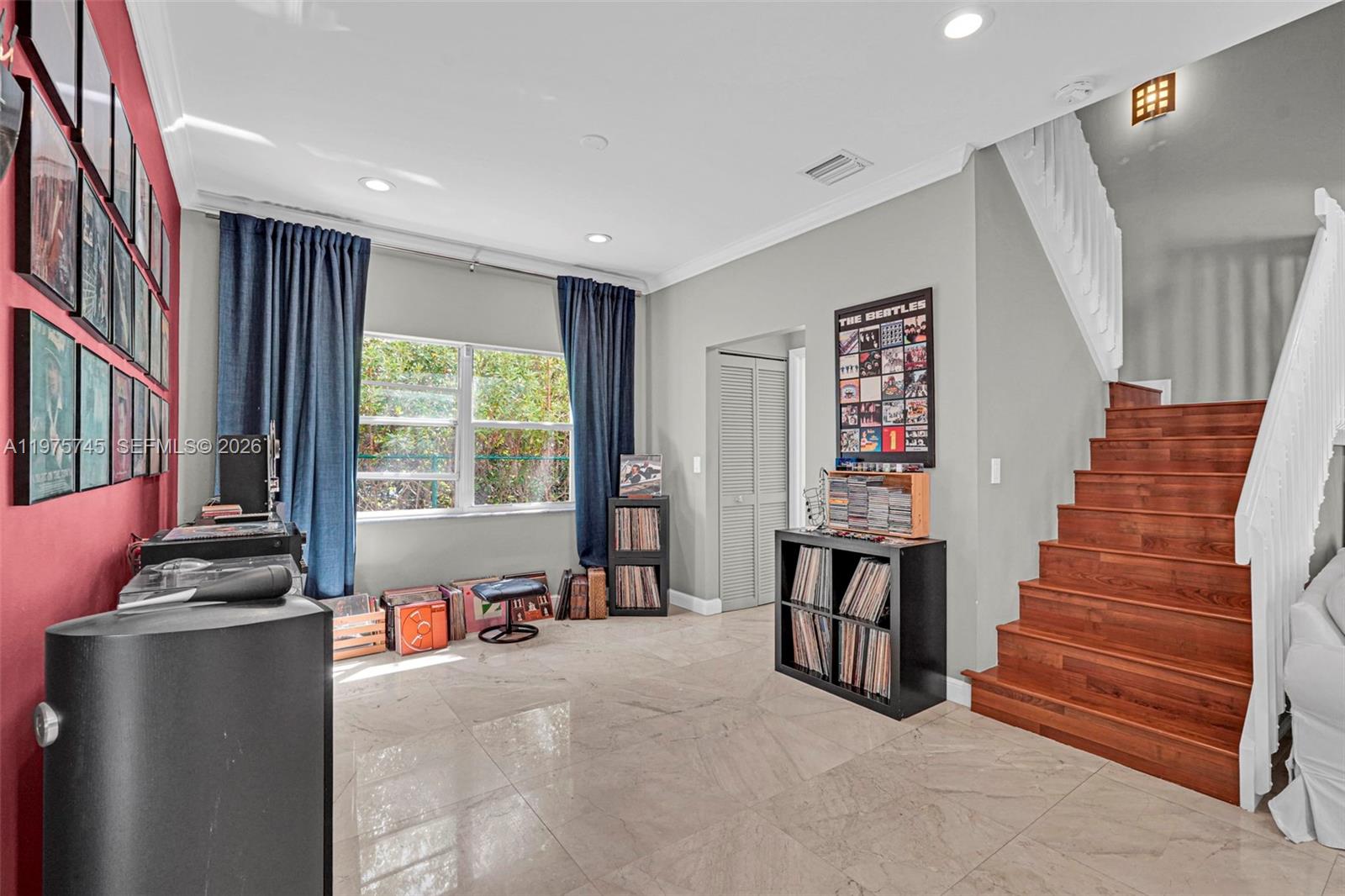 WEST LAKE VILLAGE PLAT - Residential