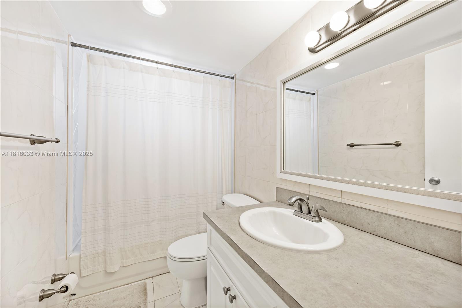 EDEN ISLES CONDO NO 6 - Residential
