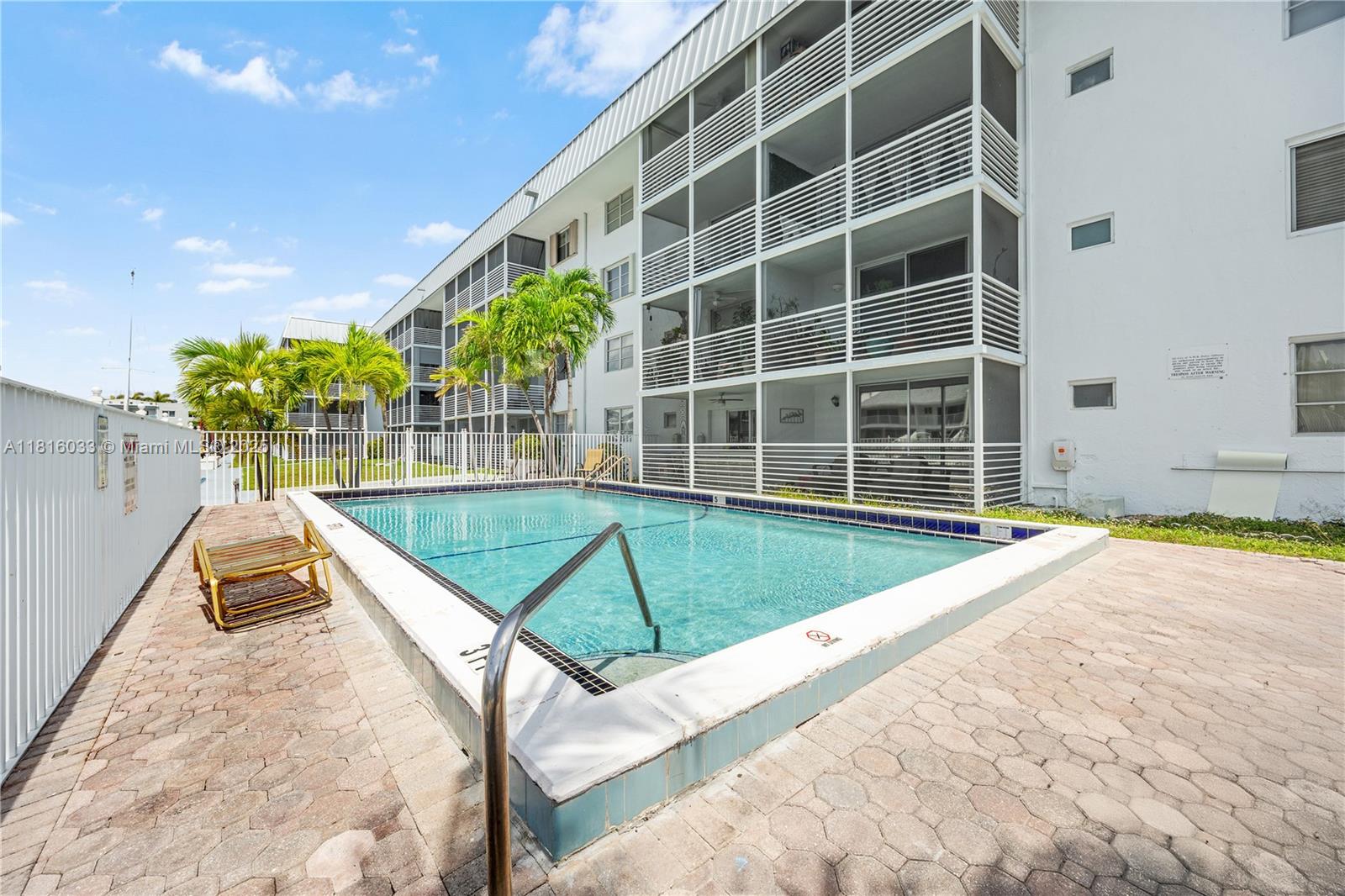 EDEN ISLES CONDO NO 6 - Residential