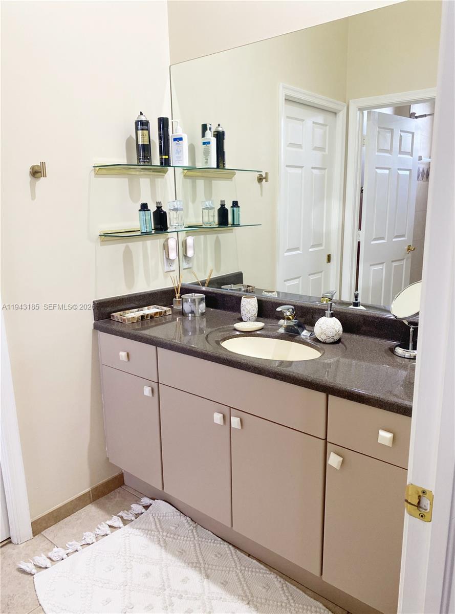 CHAMBERS SUB NW1/4 - Residential