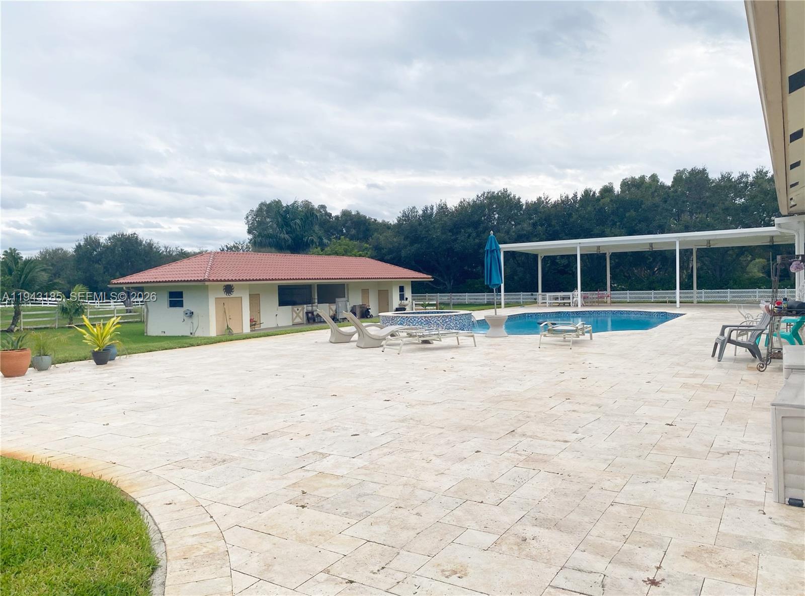 CHAMBERS SUB NW1/4 - Residential