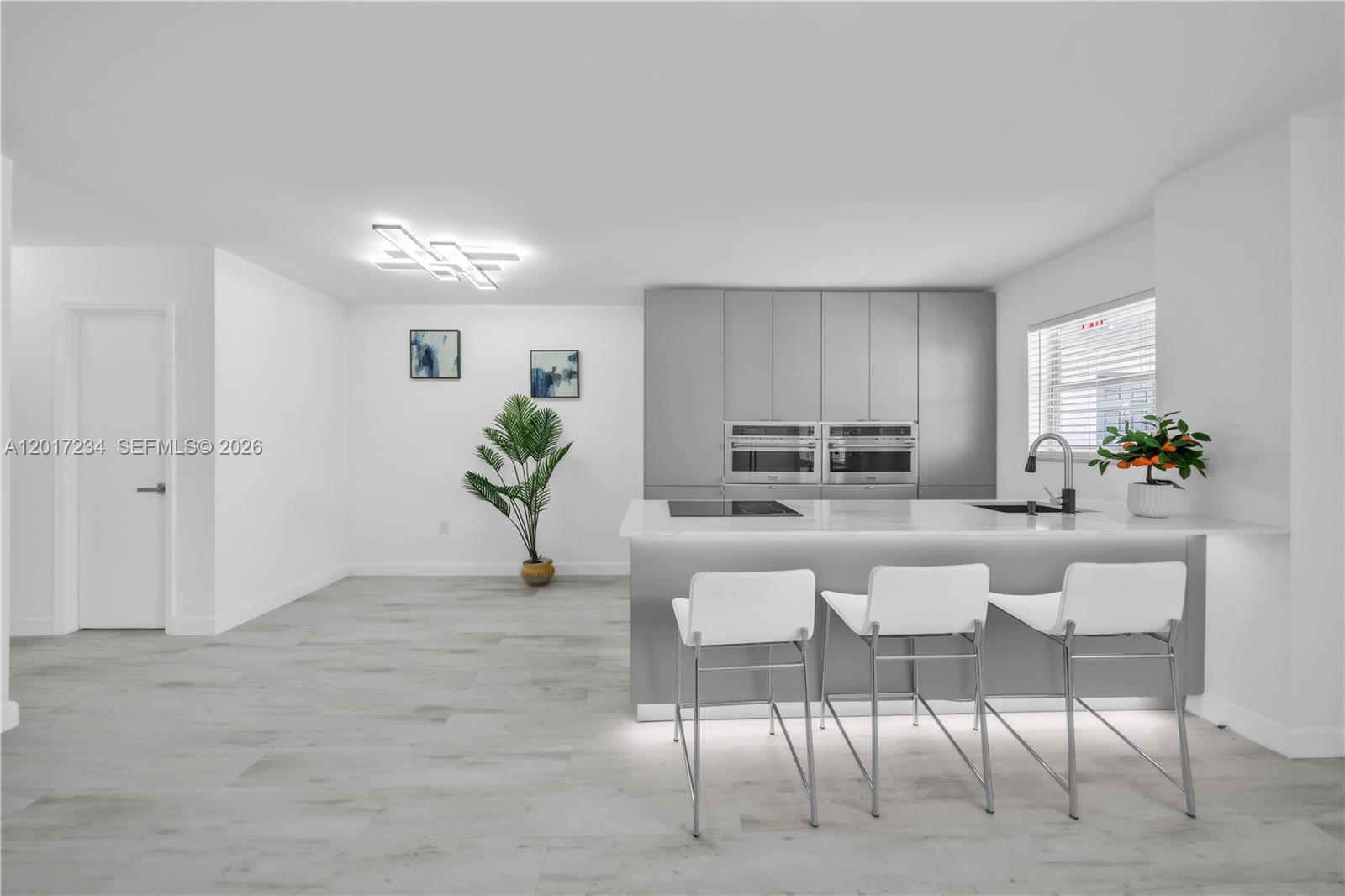 SUN HAVEN TOWERS CONDO - Residential