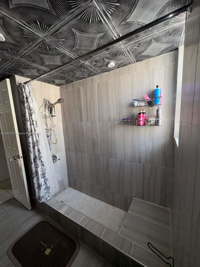 MIRAMAR ISLES SECTION 8 - Residential