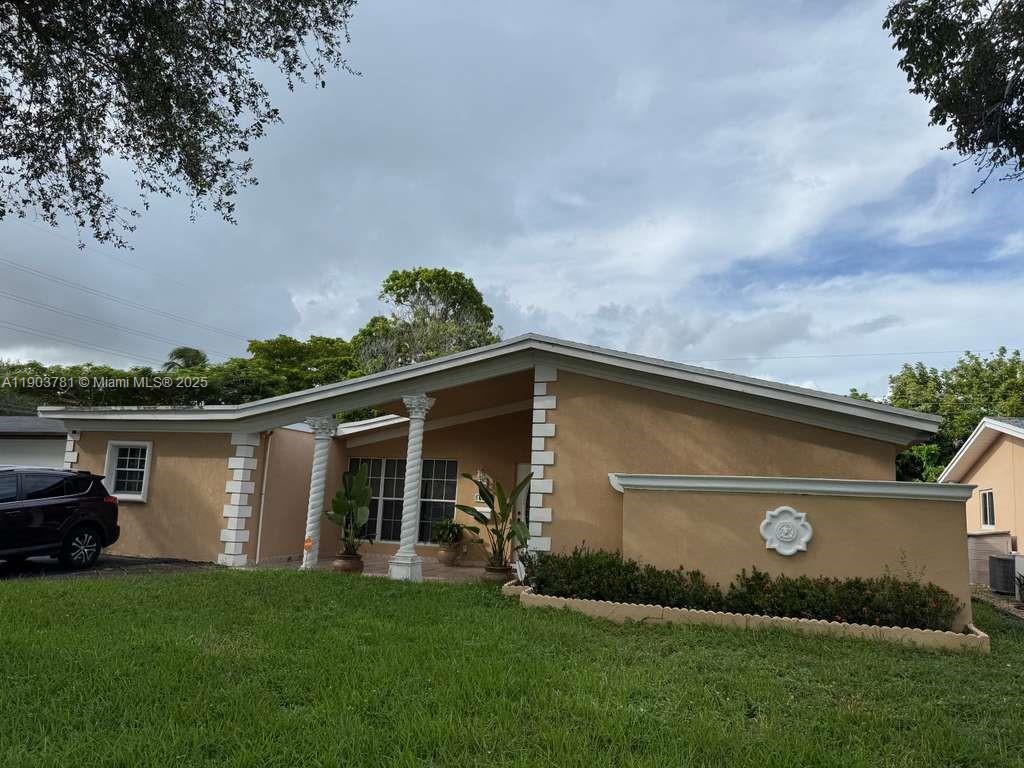 MIRAMAR ISLES SECTION 8 - Residential