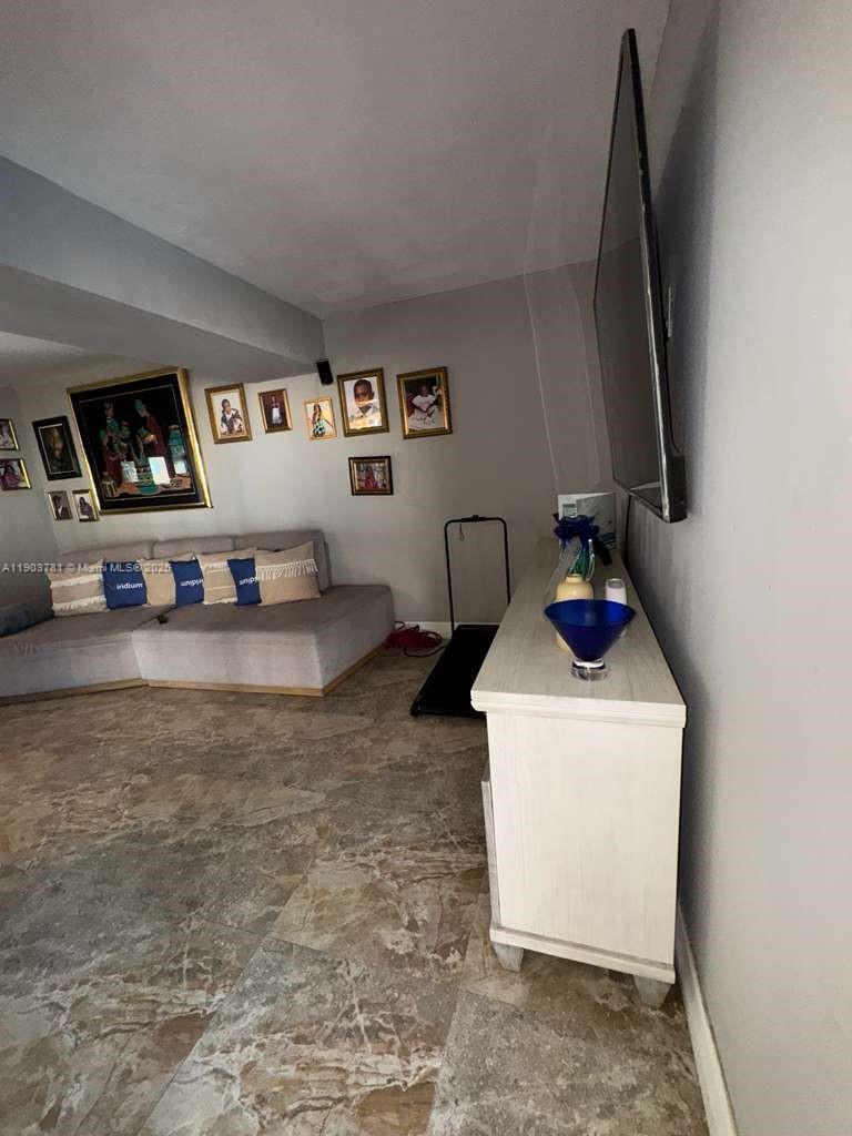 MIRAMAR ISLES SECTION 8 - Residential