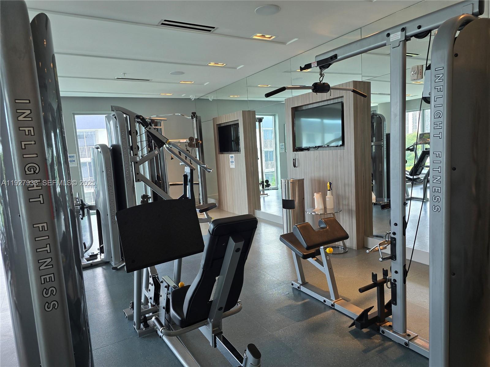 LE PARC AT BRICKELL CONDO - Residential Lease