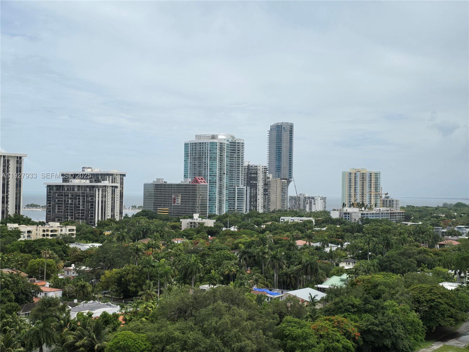 LE PARC AT BRICKELL CONDO - Residential Lease