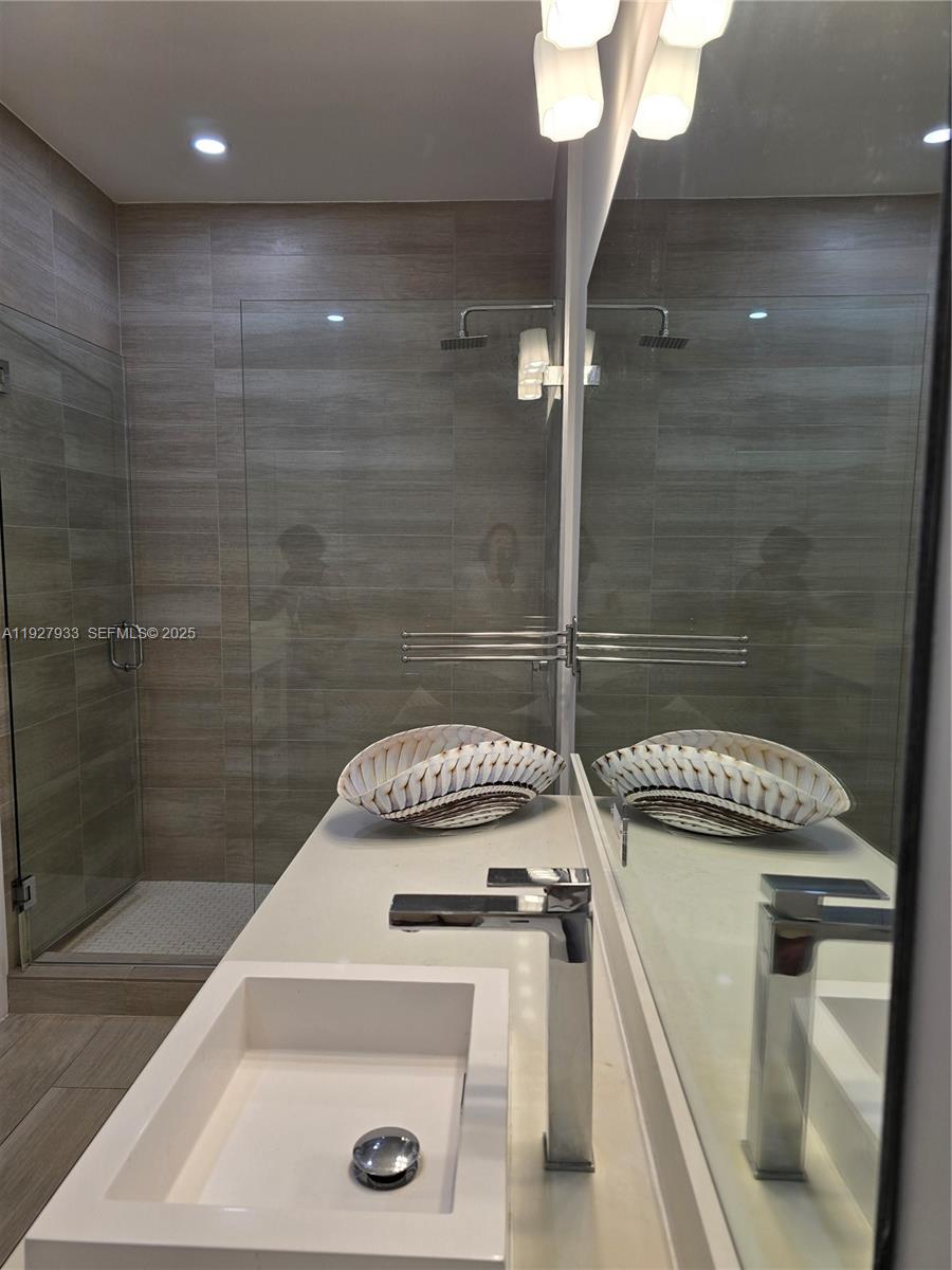 LE PARC AT BRICKELL CONDO - Residential Lease