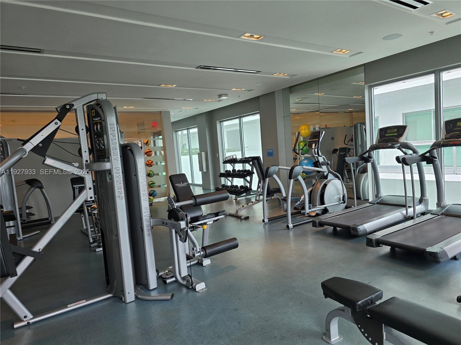 LE PARC AT BRICKELL CONDO - Residential Lease