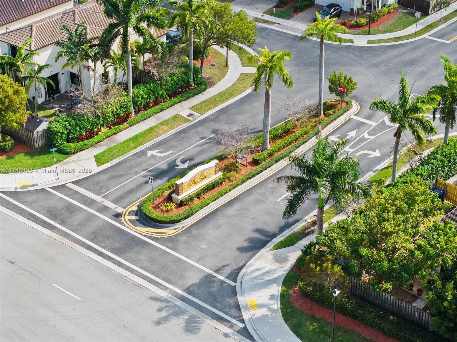 LAKES BY THE BAY FAYE REP - Residential