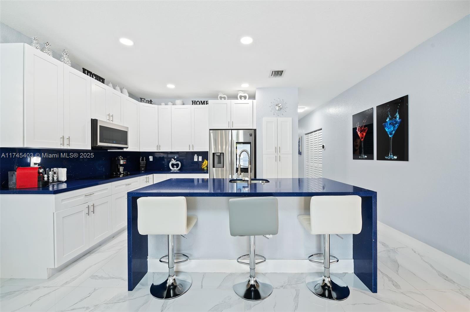 LAKES BY THE BAY FAYE REP - Residential