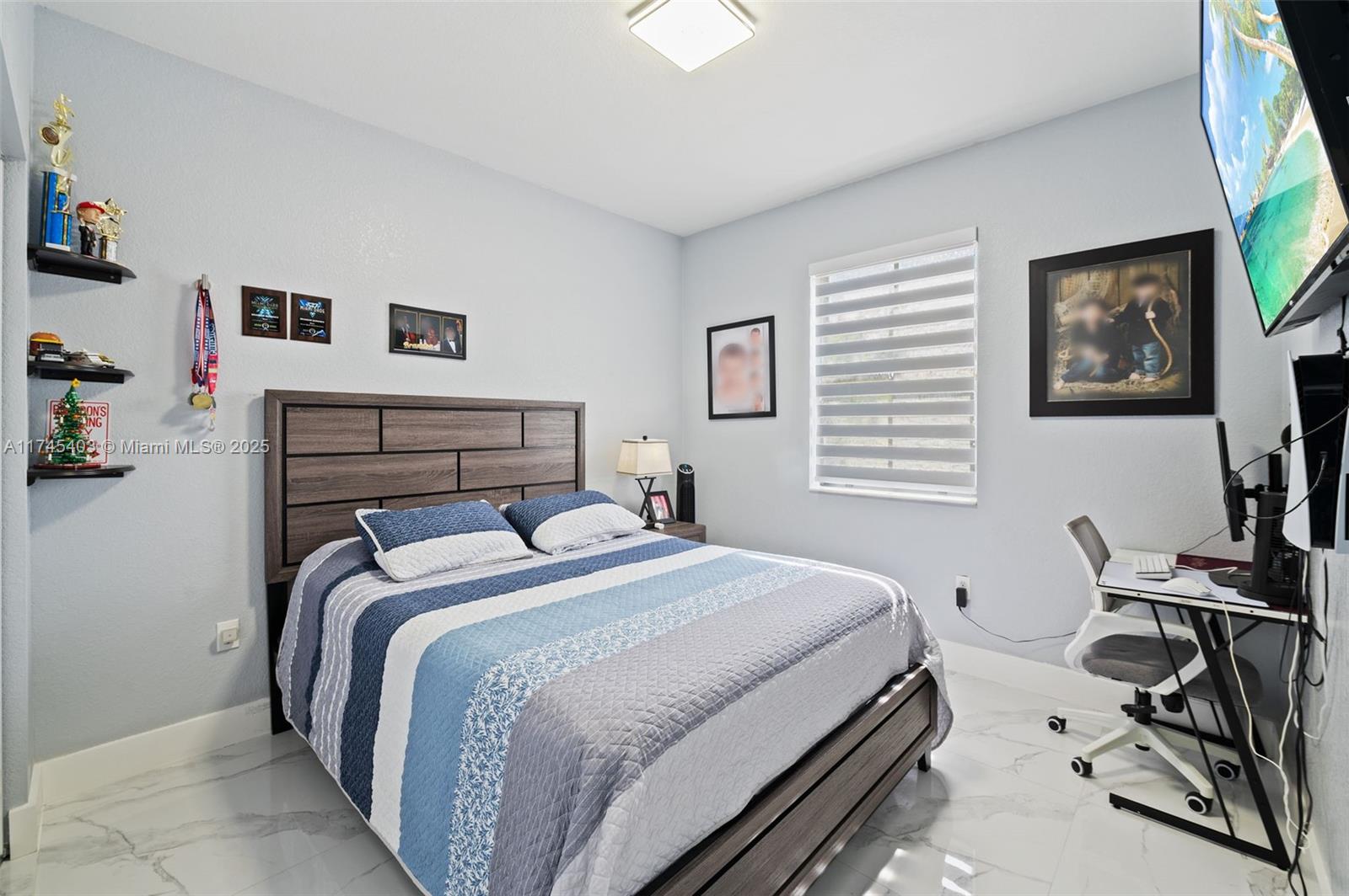 LAKES BY THE BAY FAYE REP - Residential