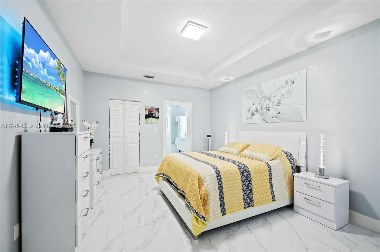 LAKES BY THE BAY FAYE REP - Residential