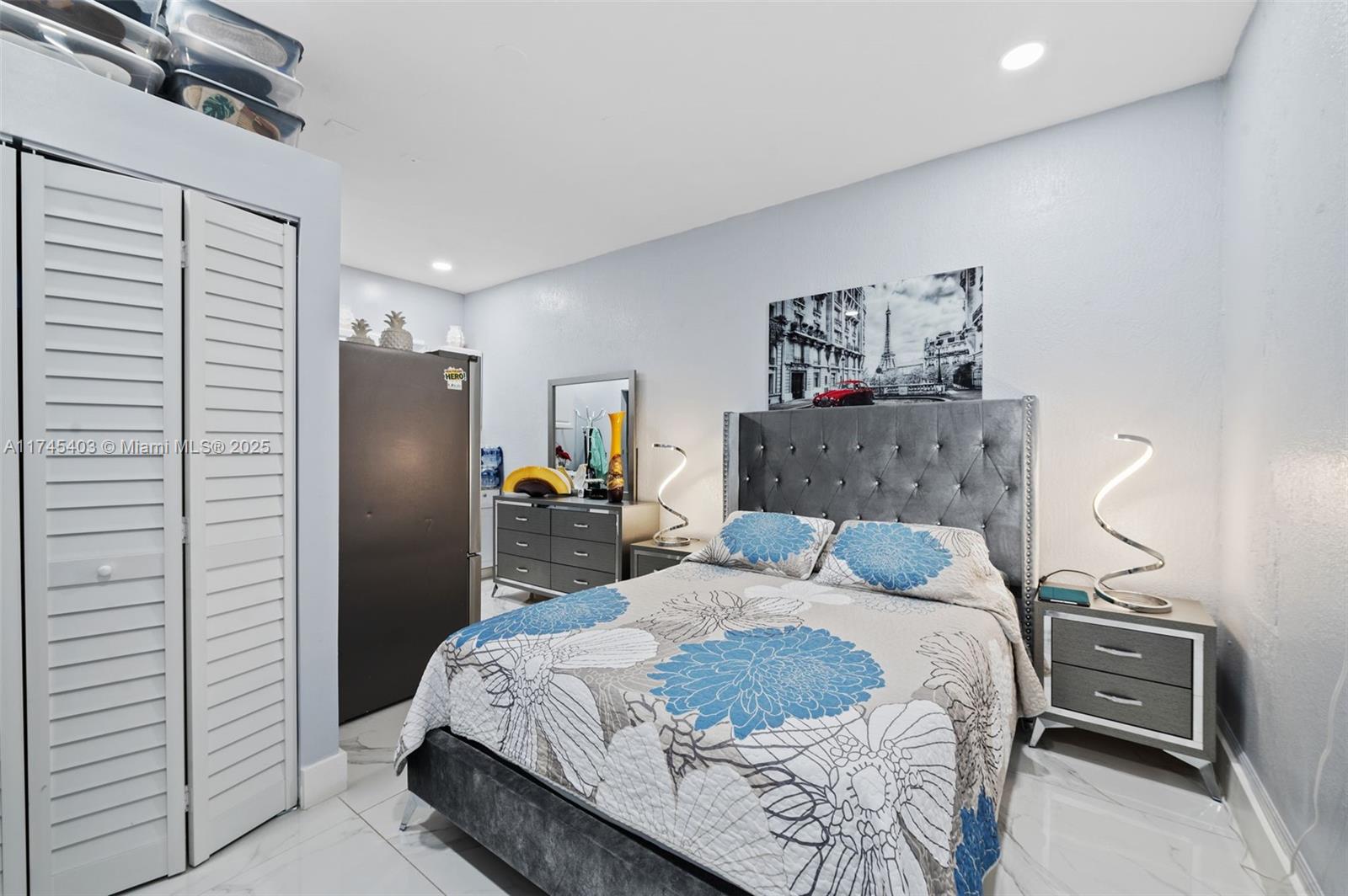 LAKES BY THE BAY FAYE REP - Residential