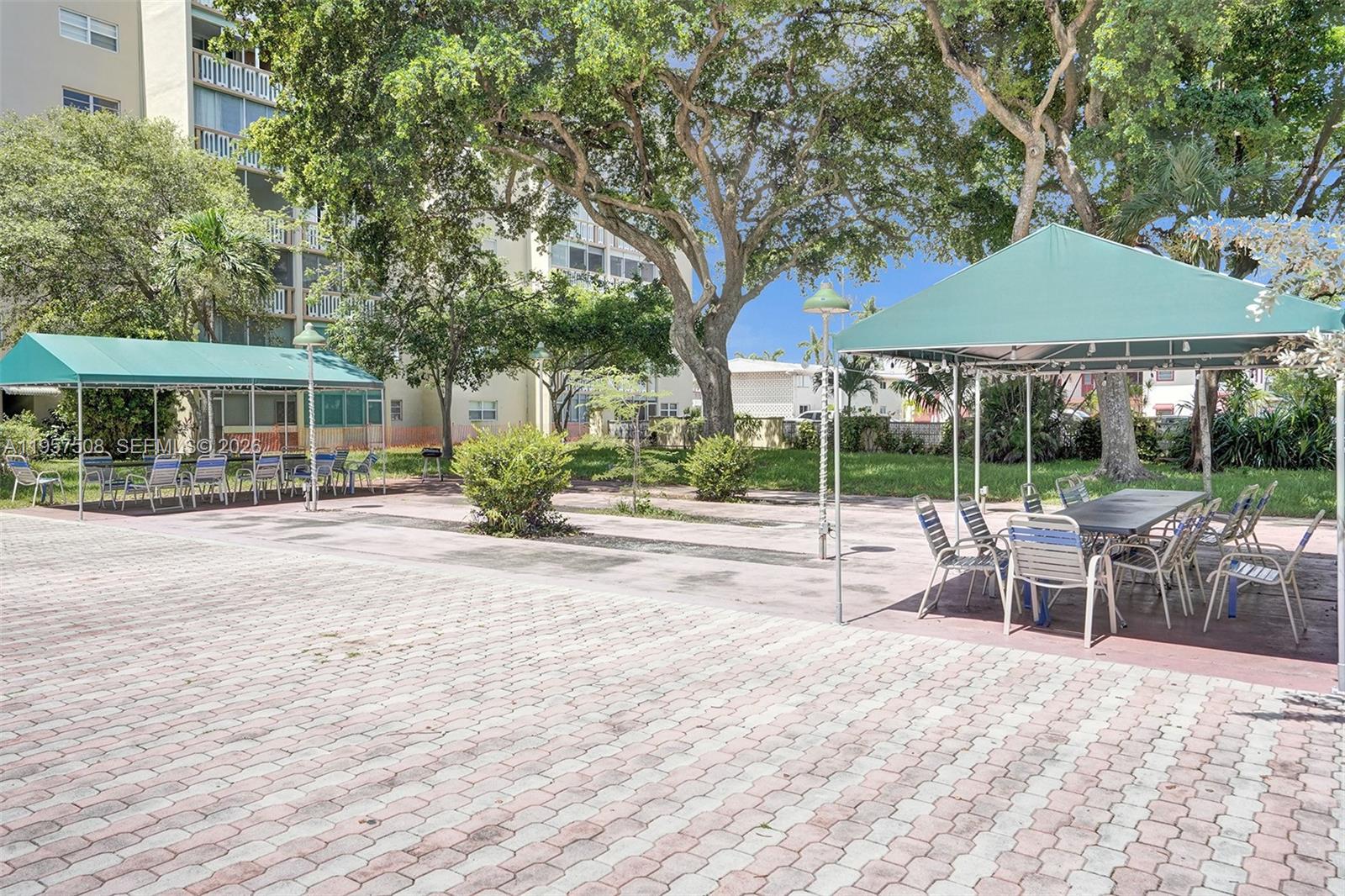 MEADOWBROOK CONDO APTS BL - Residential