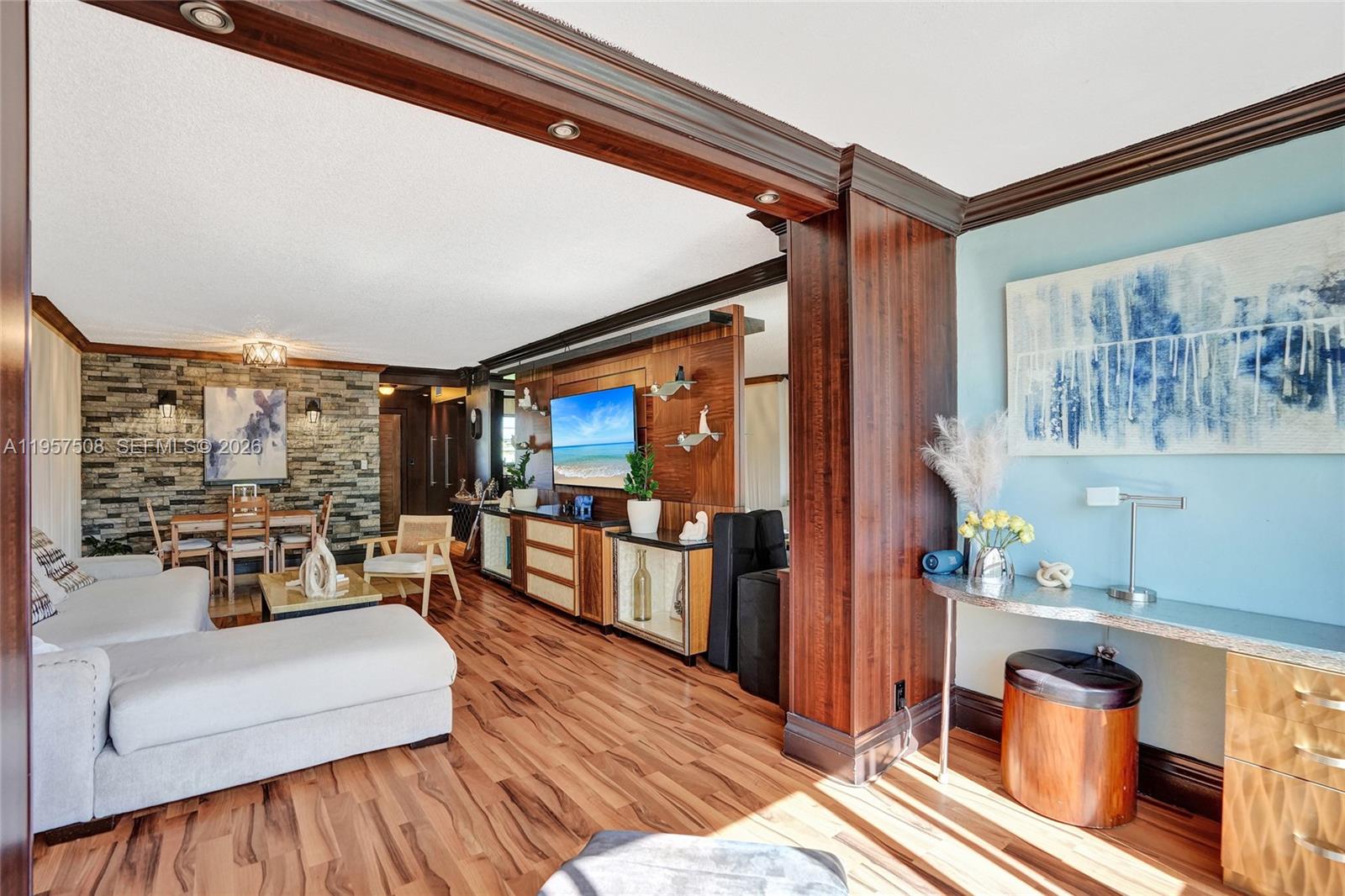 MEADOWBROOK CONDO APTS BL - Residential