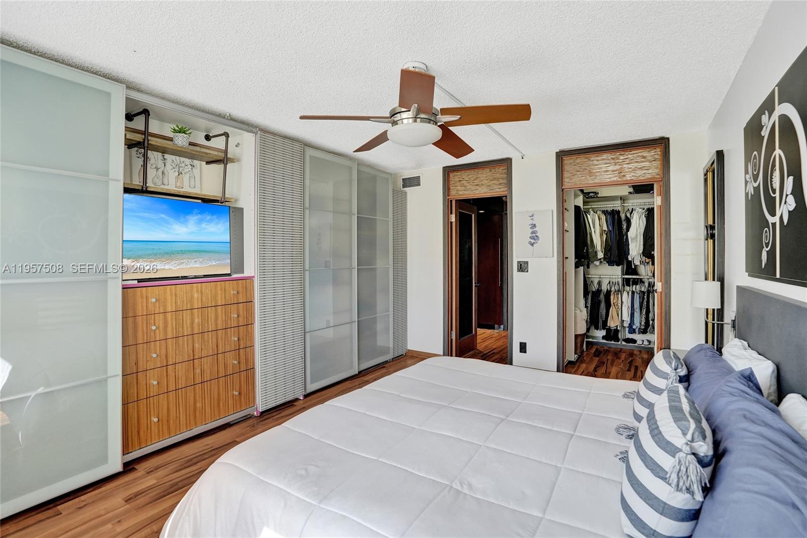 MEADOWBROOK CONDO APTS BL - Residential