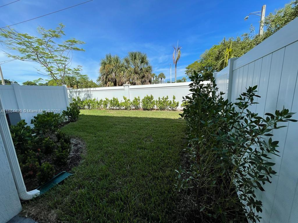 DEERFIELD CROSSING - Residential Lease