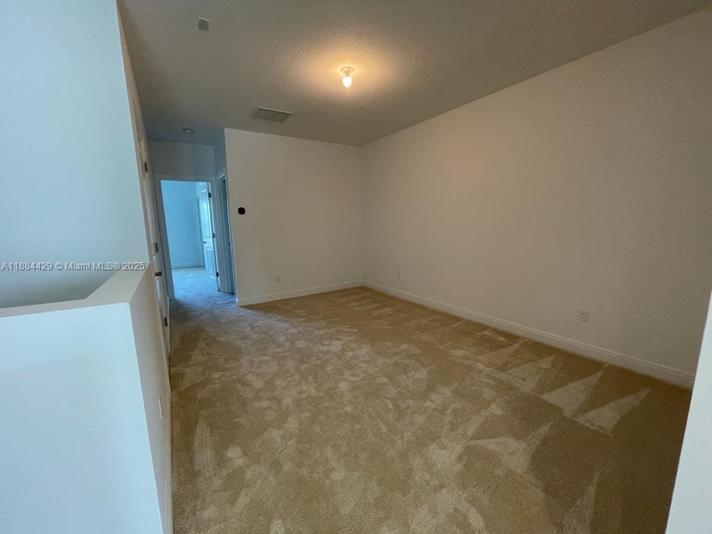 DEERFIELD CROSSING - Residential Lease