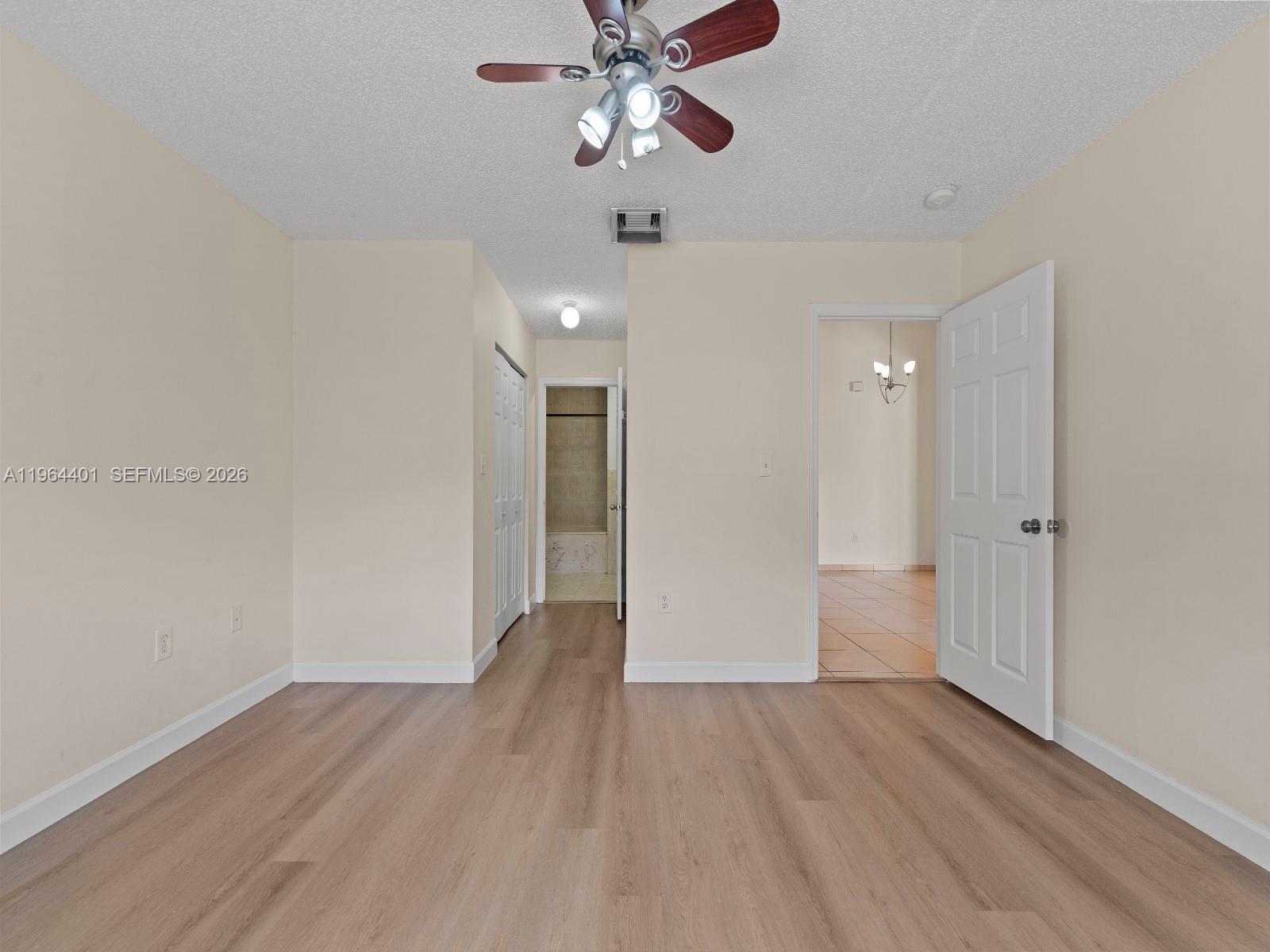 BIRD LAKES SOUTH SEC 4 - Residential