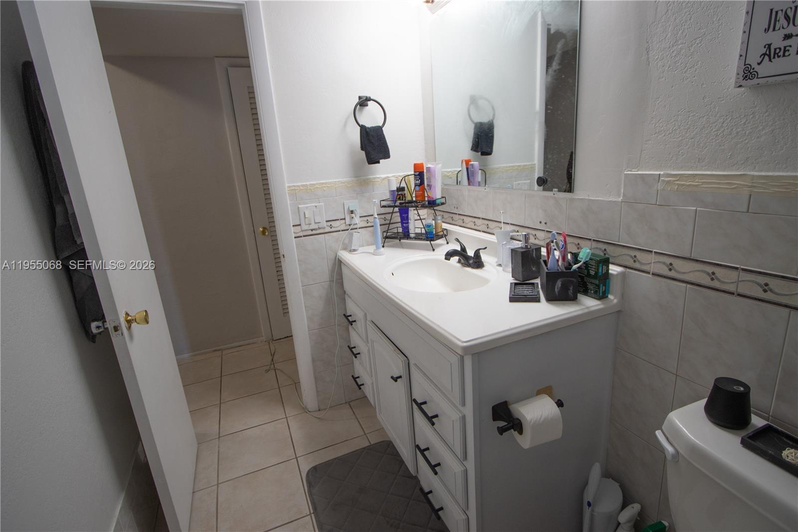 GOLF RIDGE VILLAS UNIT A - Residential