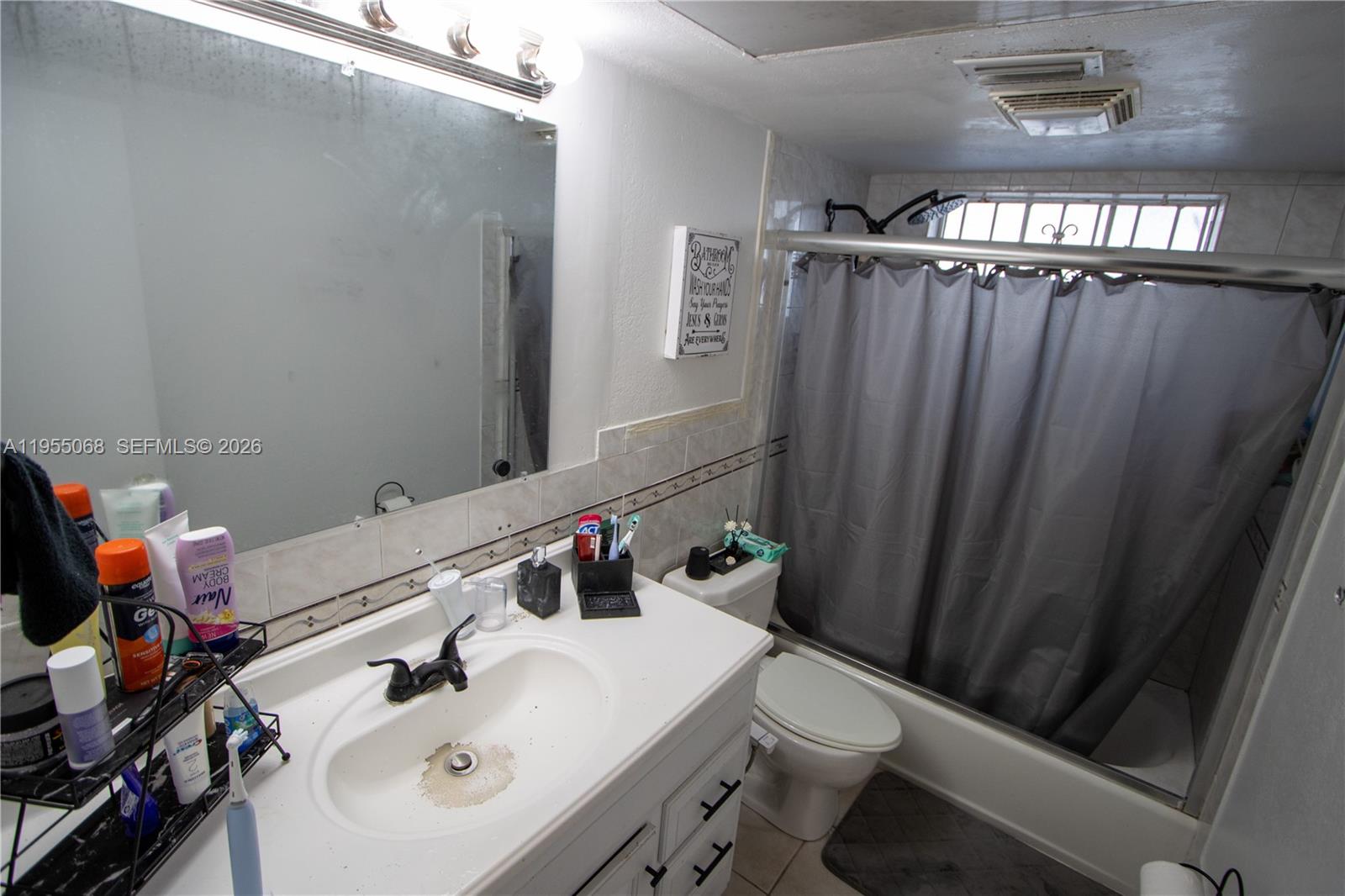 GOLF RIDGE VILLAS UNIT A - Residential