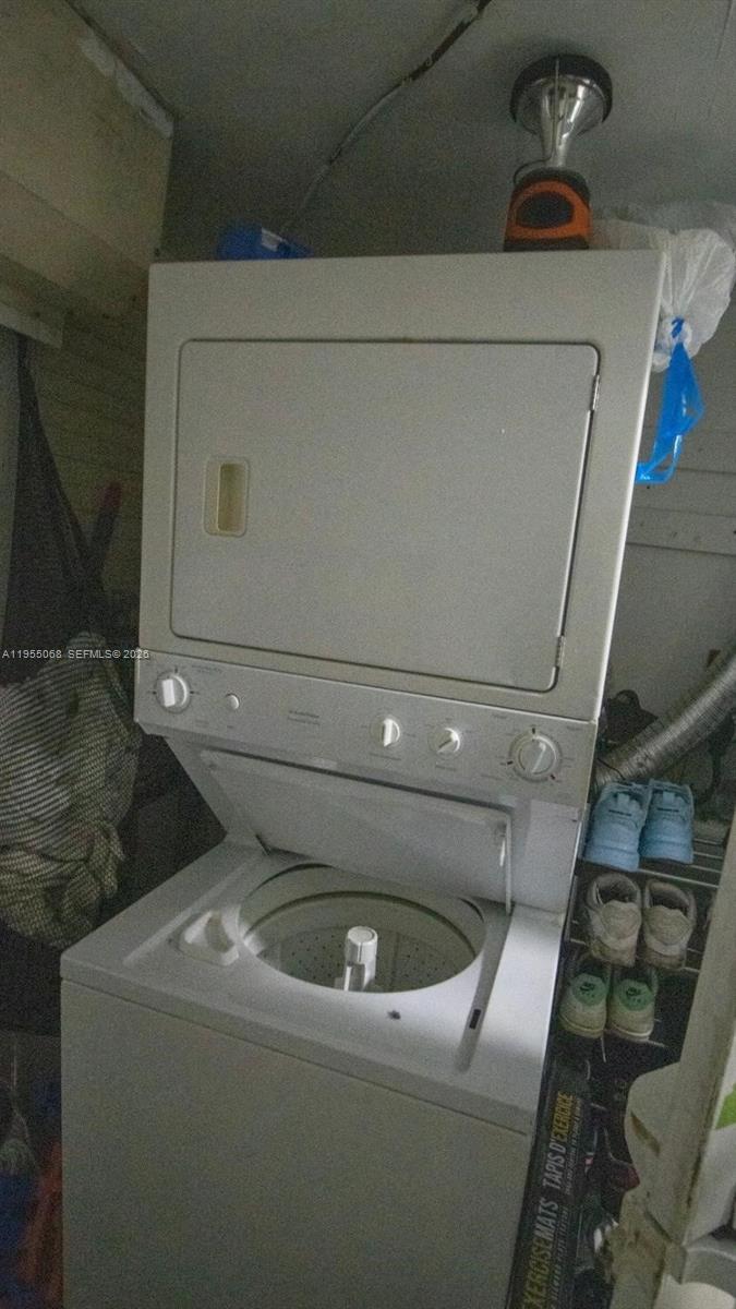 GOLF RIDGE VILLAS UNIT A - Residential