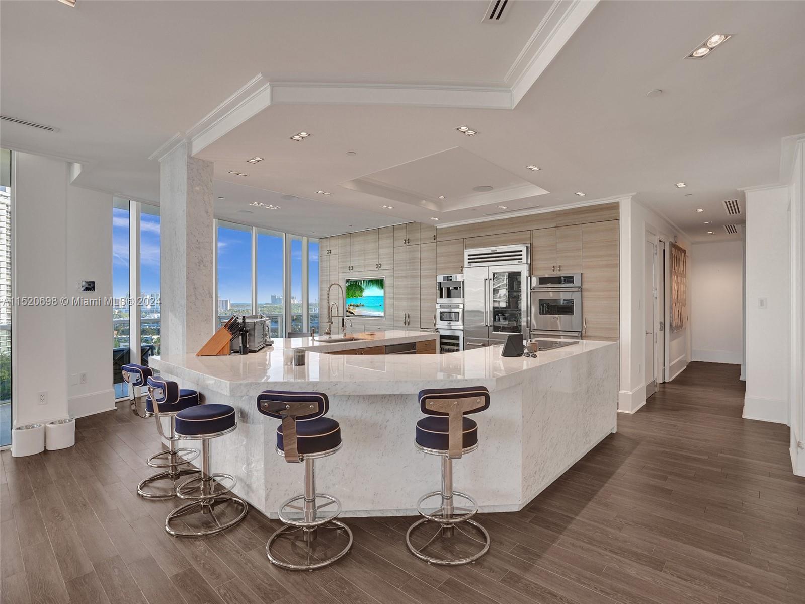 BELLINI AT WILLIAMS ISLAN - Residential