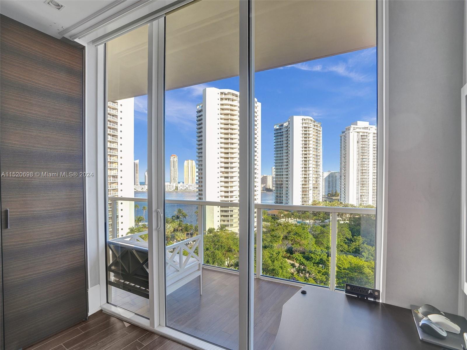 BELLINI AT WILLIAMS ISLAN - Residential