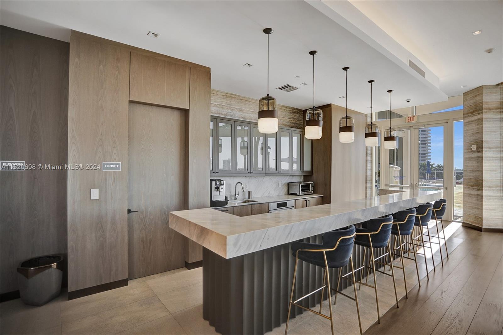 BELLINI AT WILLIAMS ISLAN - Residential