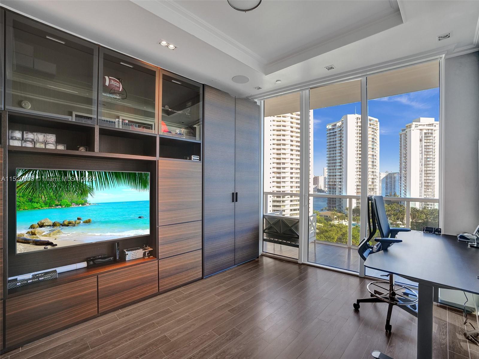 BELLINI AT WILLIAMS ISLAN - Residential