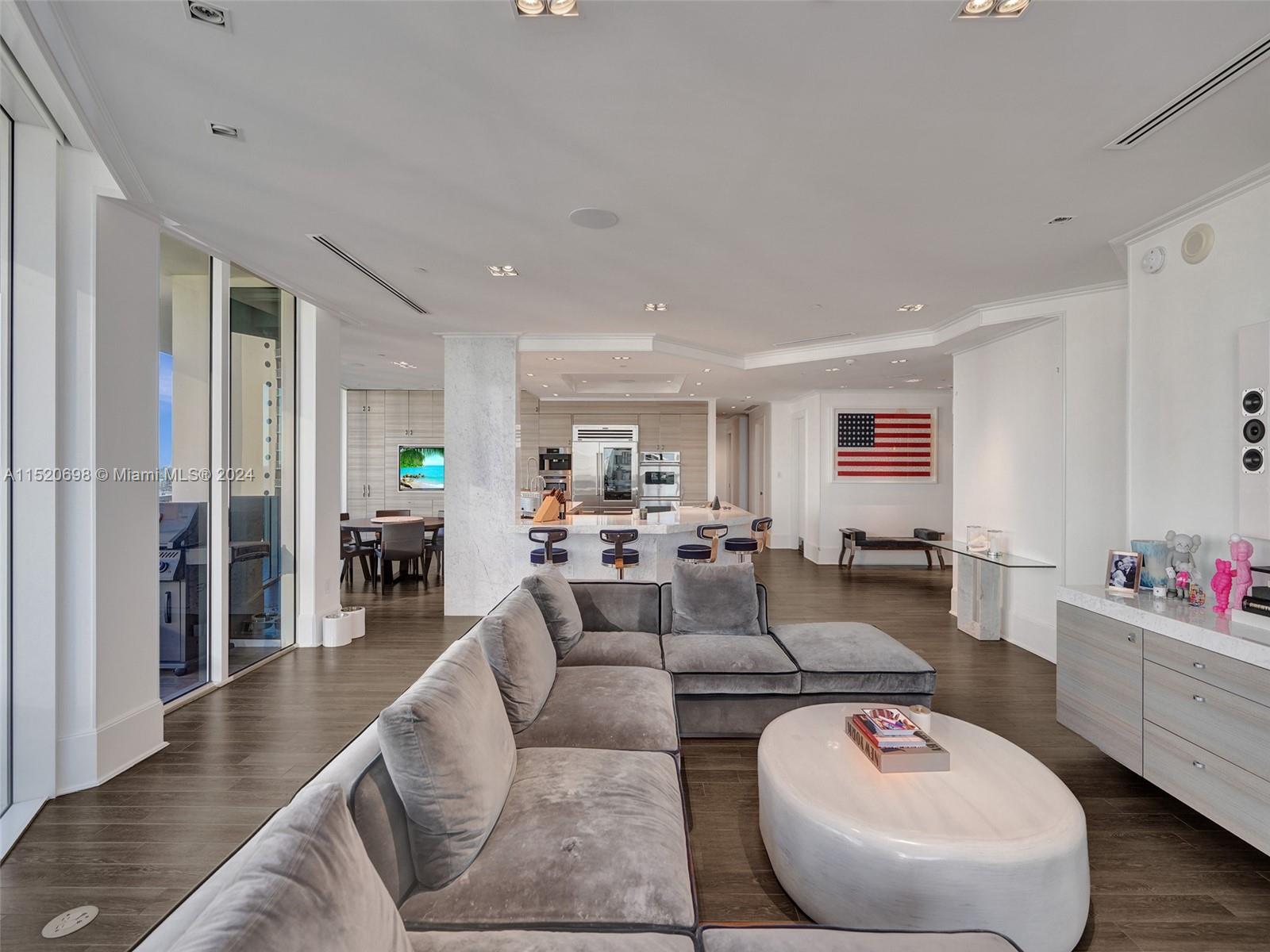 BELLINI AT WILLIAMS ISLAN - Residential