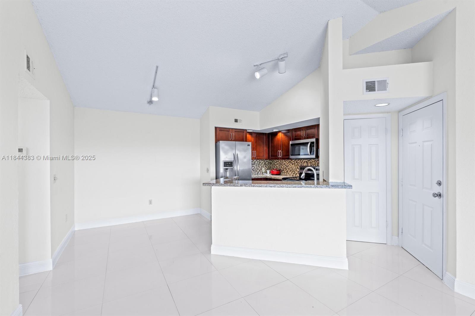 1401 Village Blvd 1635, West Palm Beach, FL, 33409/$205,000 2 1401 Village Blvd 1635