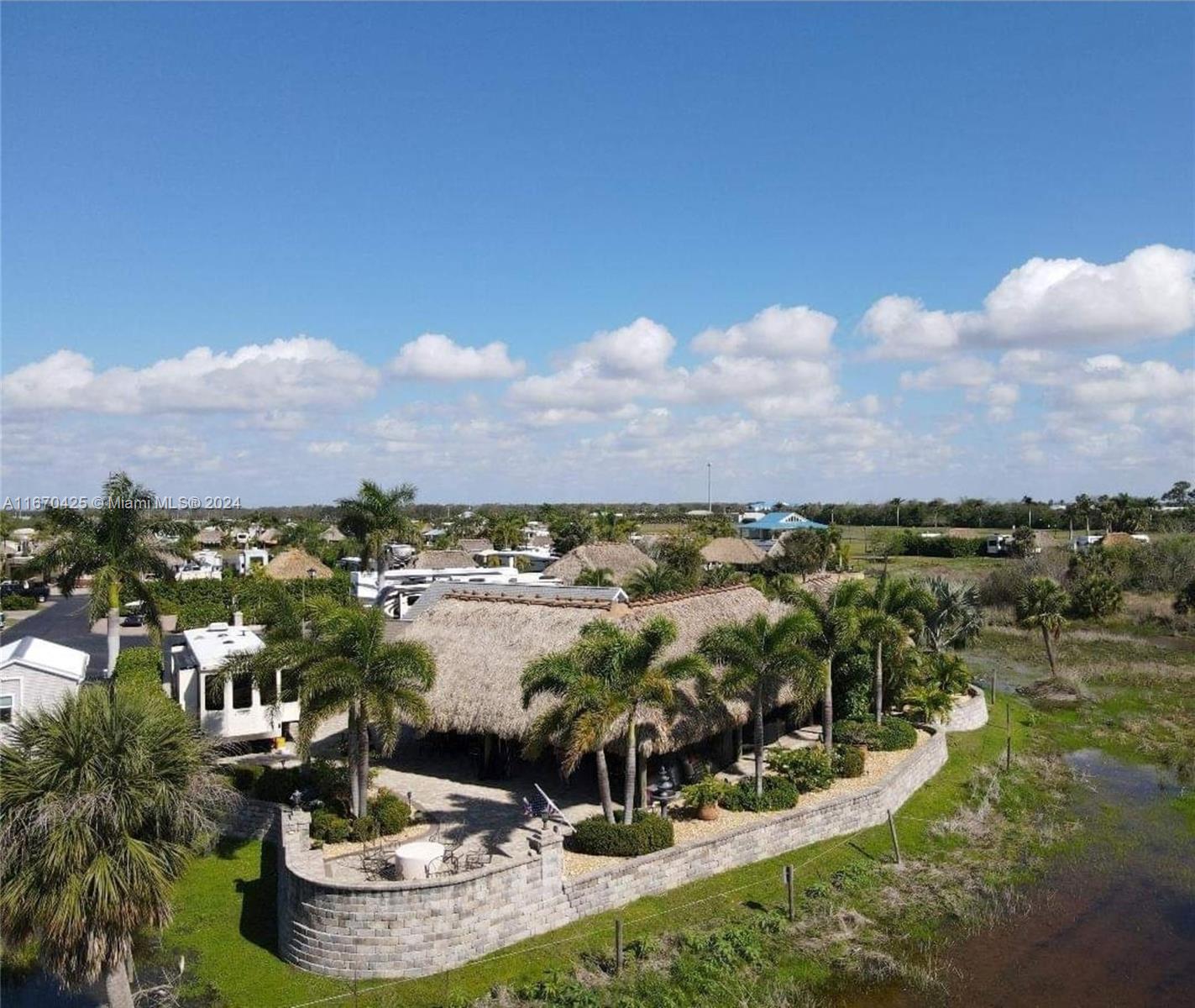 Silver Palms RV Resort - Land