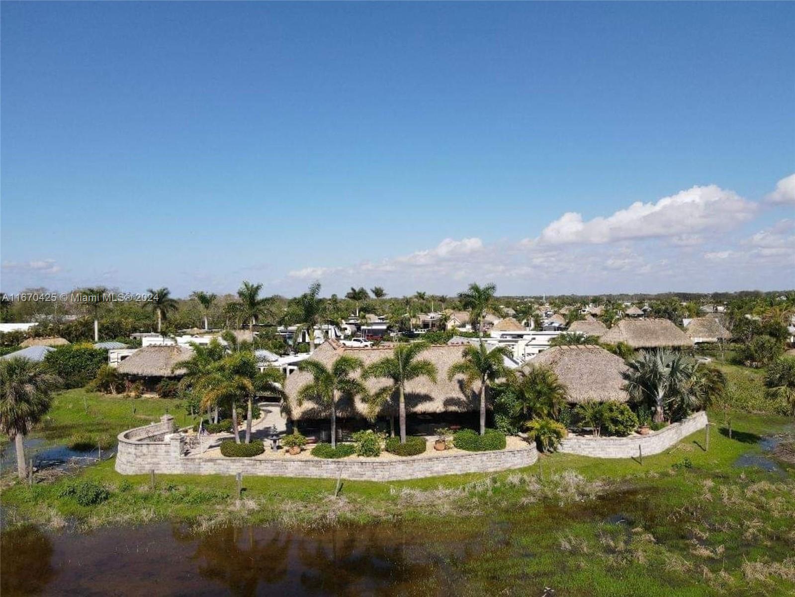 Silver Palms RV Resort - Land