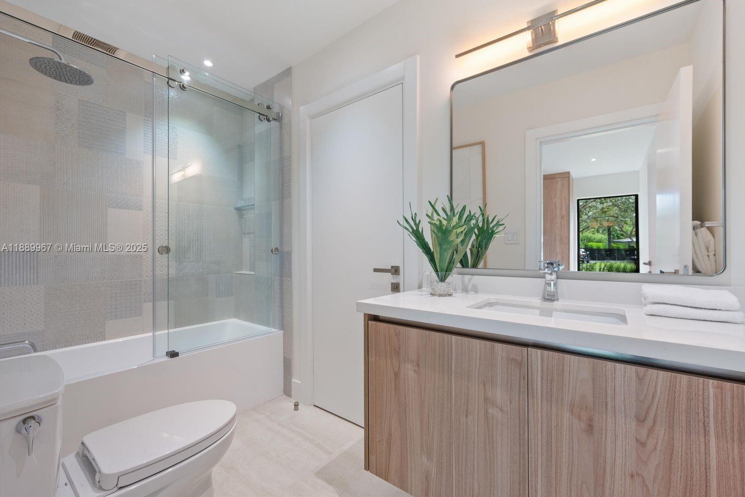 COUNTRY CLUB GROVE PT 1 - Residential