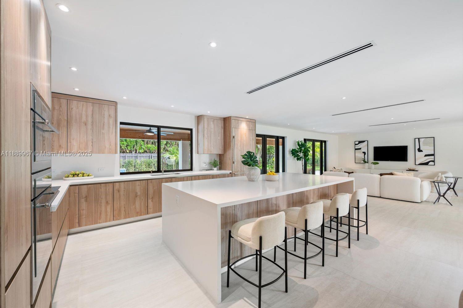 COUNTRY CLUB GROVE PT 1 - Residential