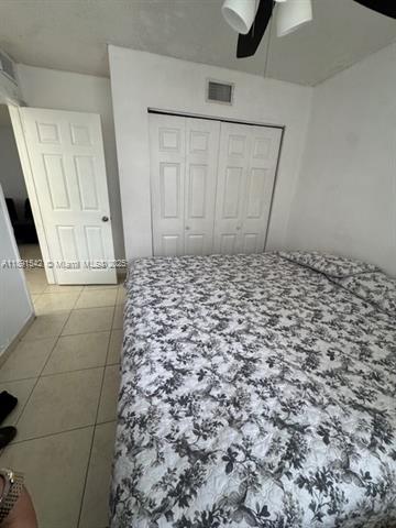 LAGO GRANDE FIVE-C CONDO - Residential