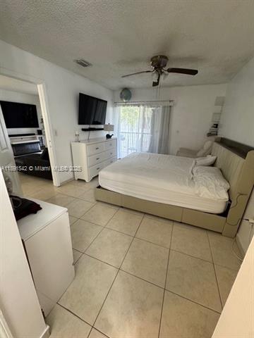 LAGO GRANDE FIVE-C CONDO - Residential