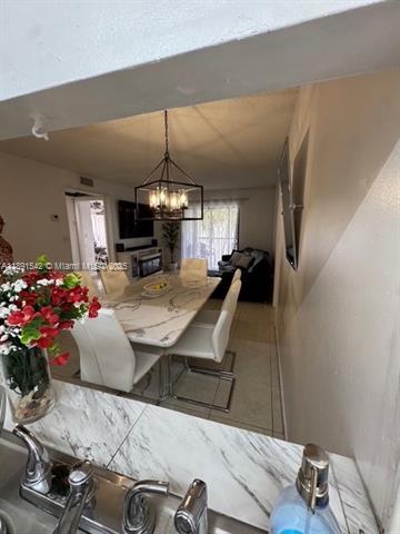 LAGO GRANDE FIVE-C CONDO - Residential