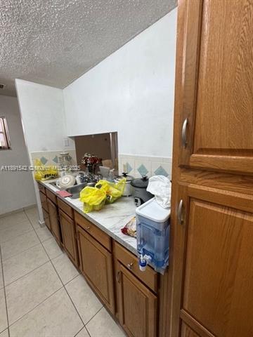 LAGO GRANDE FIVE-C CONDO - Residential