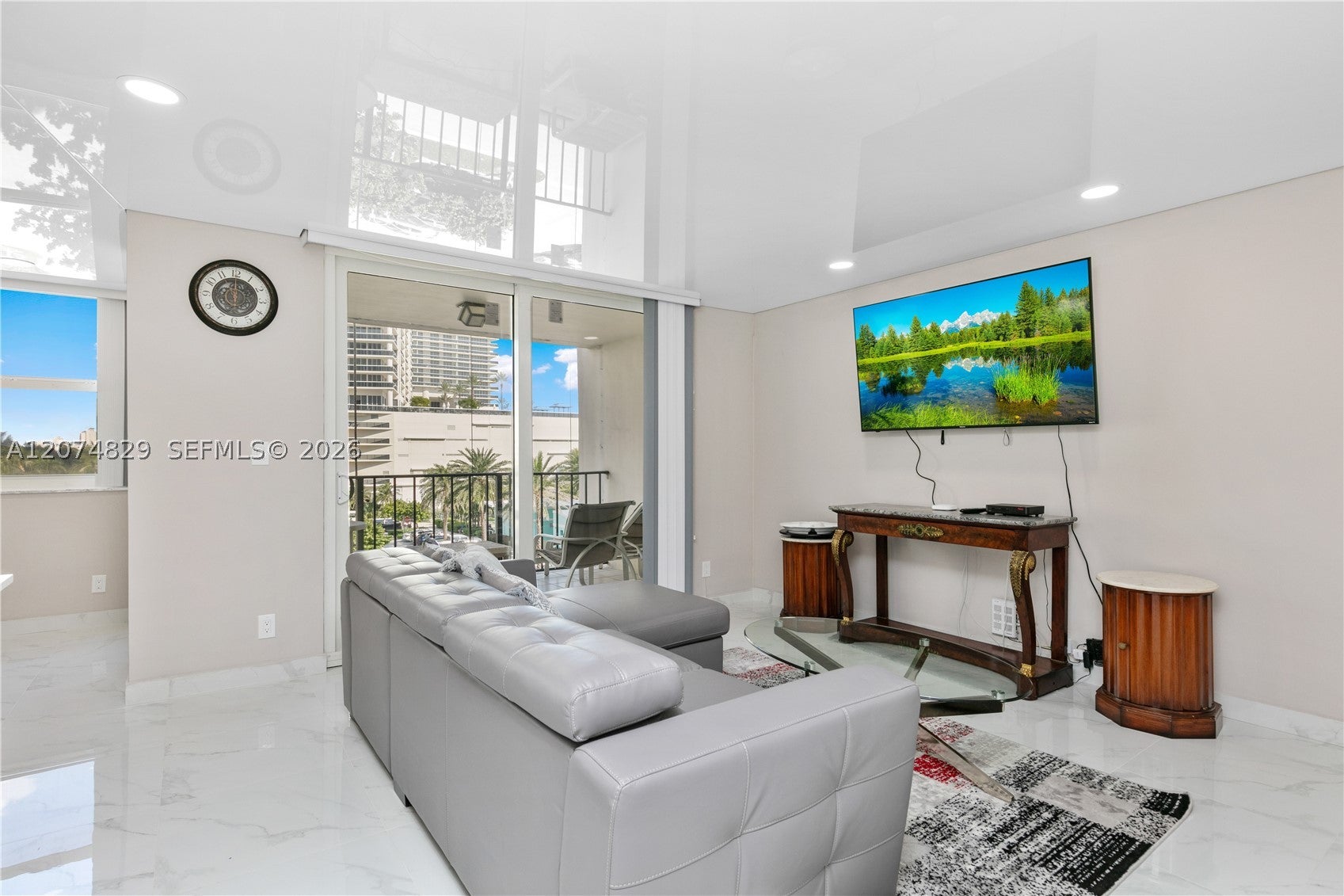 1880 S Ocean Dr 406