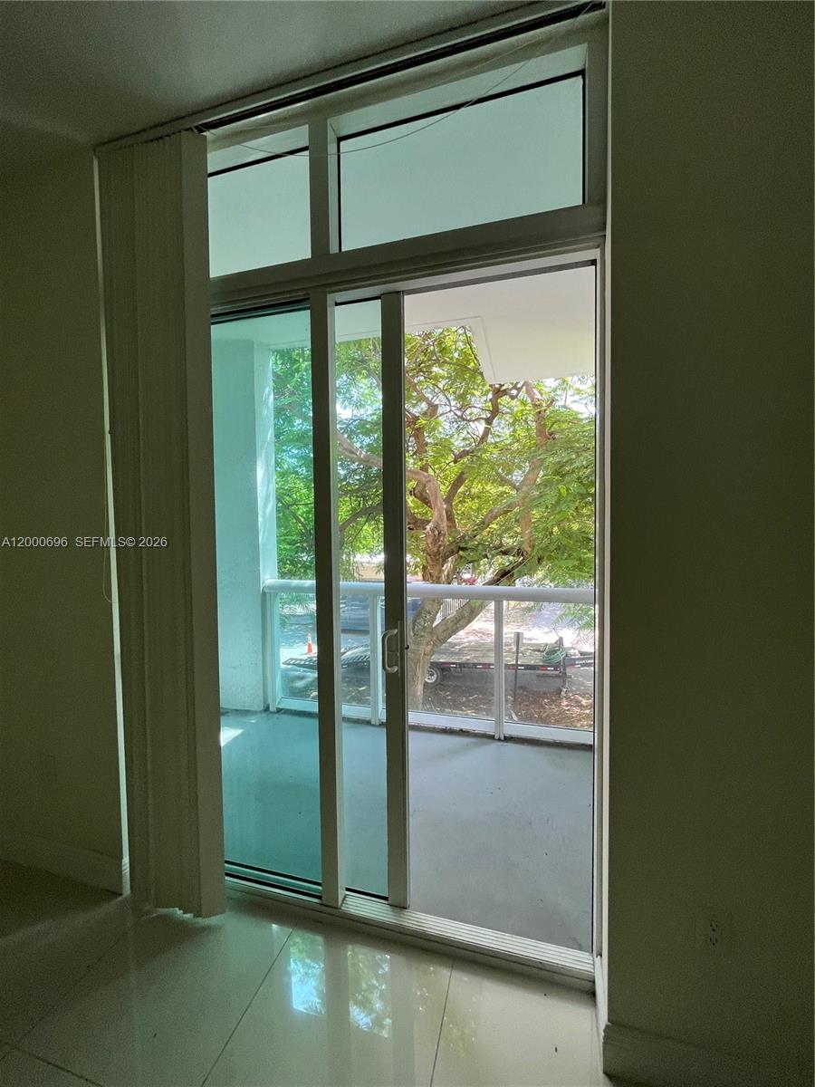 TERRAZAS RIVERPARK VILLAG - Residential