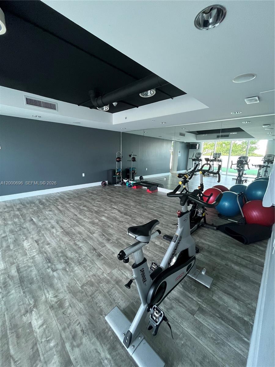 TERRAZAS RIVERPARK VILLAG - Residential