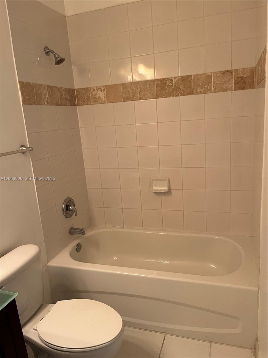 TERRAZAS RIVERPARK VILLAG - Residential